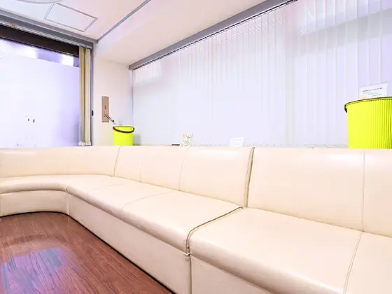 いまにし歯科医院 待合室