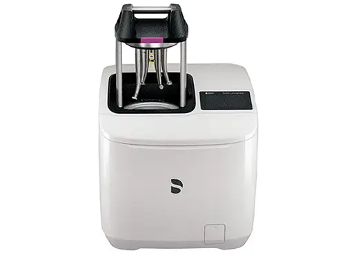 DACユニバーサルS